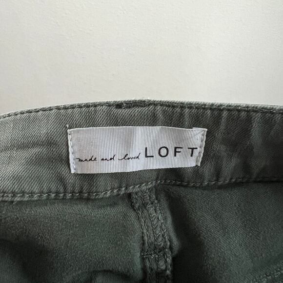 Loft Curvy Jeans Women's 26/2 Ankle Slit Skinny Leg Mid Rise Green Denim Stretch - Picture 5 of 7